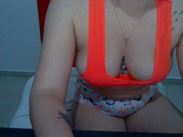 Скриншоты трансляции mimisexxxa