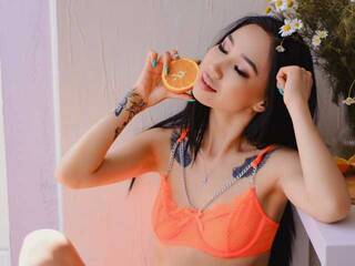 Эротический видеочат MinaKkoyo