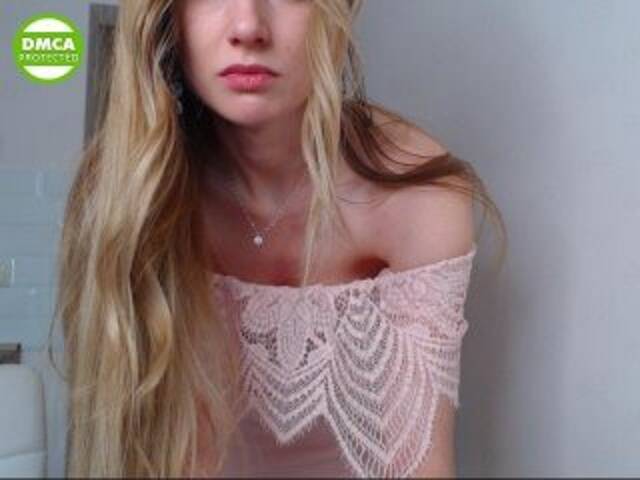 Скриншоты трансляции misVictoria