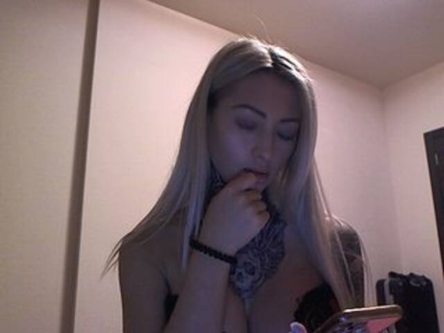 Скриншоты трансляции miskis