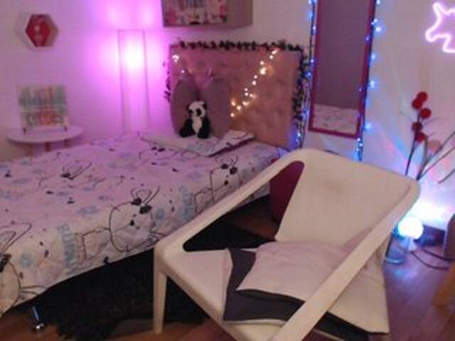 Скриншоты трансляции Miss-Bonnie