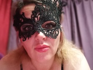 Эротический видеочат Miss_Kiss_Kiss