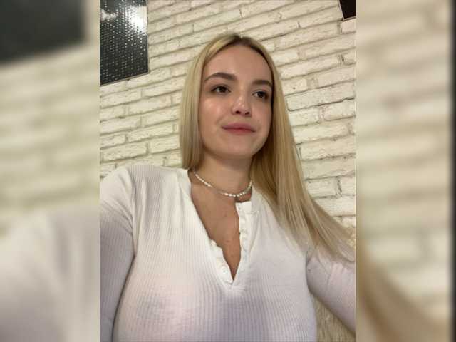 Скриншоты трансляции MissAngel13