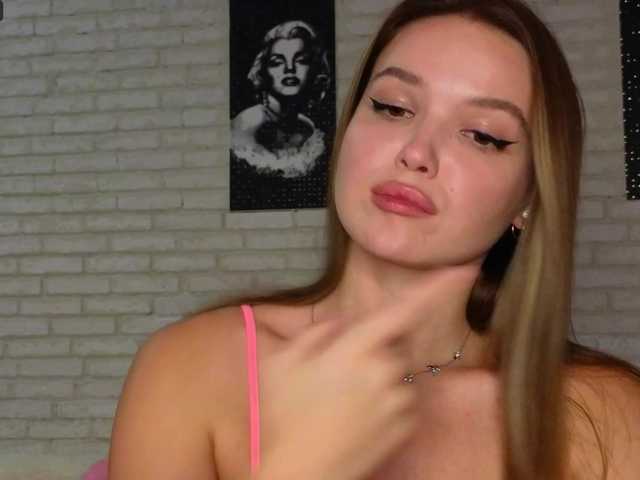 Скриншоты трансляции MissAngel13