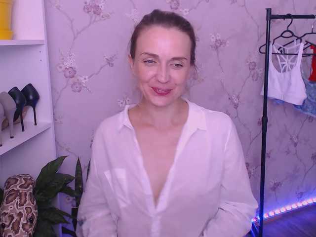 Скриншоты трансляции MissEvaa