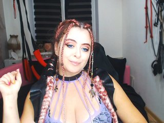 Эротический видеочат missGODDESS