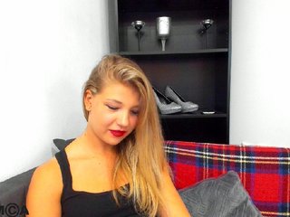 Фотографии missicute Welcome here guys I'm #neww here we should have fun today.) #young #innocent #18 #teen #schoolgirl #roleplay #french #daddy #young #c2c #squirt #lovense #blonde