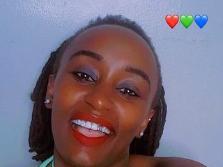 Эротический видеочат MissieLucky