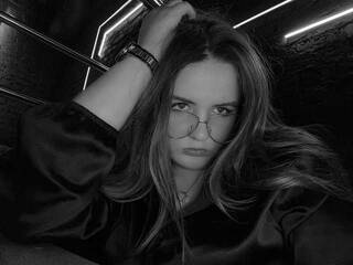 Эротический видеочат MissIriss1