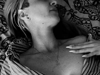 Эротический видеочат MissLizel