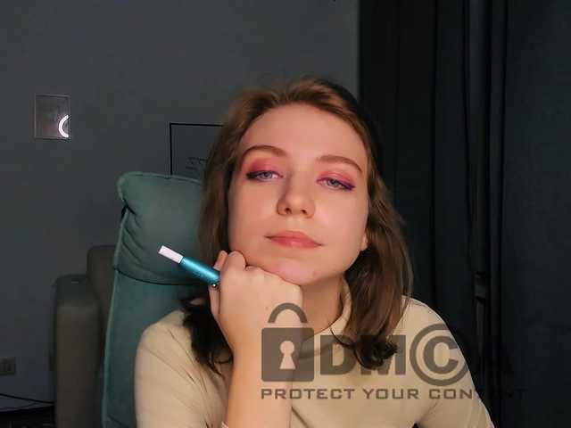 Скриншоты трансляции missmeggy