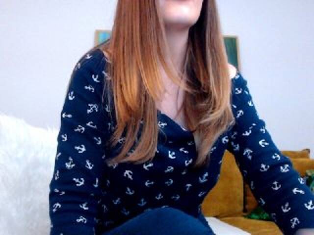 Скриншоты трансляции MissMoonLight