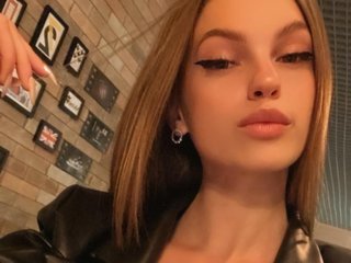 Эротический видеочат MissSofiyka