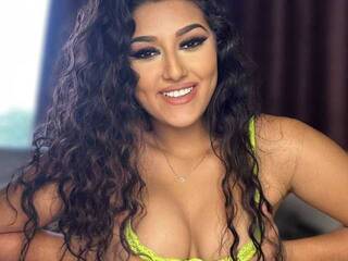 Эротический видеочат misterydelyaa