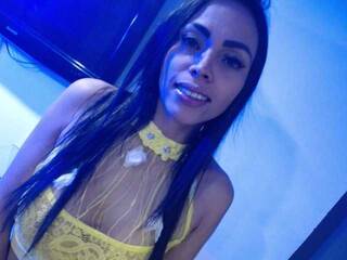 Эротический видеочат mistickyred