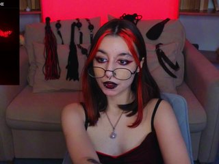 Эротический видеочат MistressMarcelline