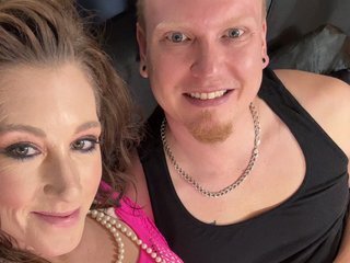 Эротический видеочат MistyGrey-Bennymyles