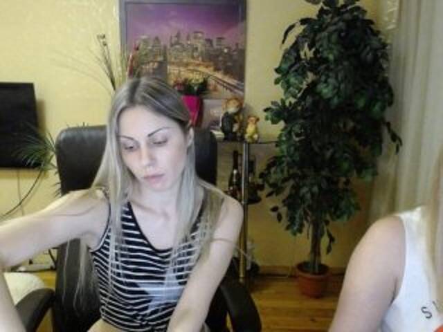 Скриншоты трансляции MLPLPSLOVE