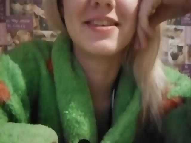 Скриншоты трансляции MolliTik