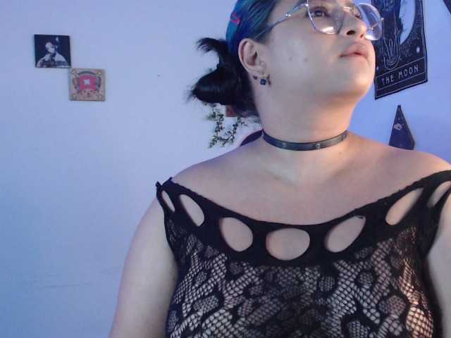 Фотографии molly-shake Say hi to Raven, I will make all your darkest fantasies come true #Squirt #fuckmachine #chubby #18 #squirt #bigass #cosplay