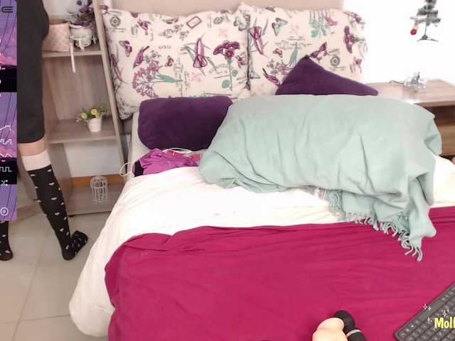 Скриншоты трансляции mollyevans