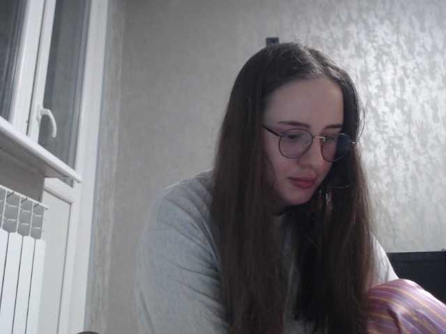 Скриншоты трансляции Molyboobs