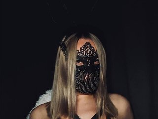 Эротический видеочат MomNylonL