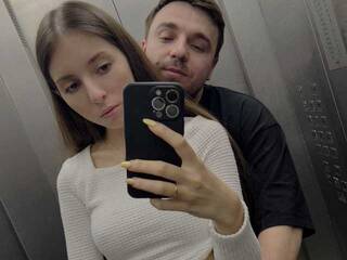 Эротический видеочат momotea