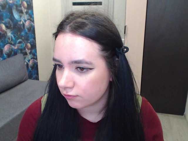 Скриншоты трансляции MonicaBrownie