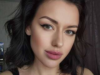 Эротический видеочат MonicaGaztambide