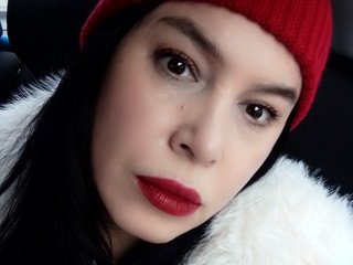 Эротический видеочат MonicaMiaa