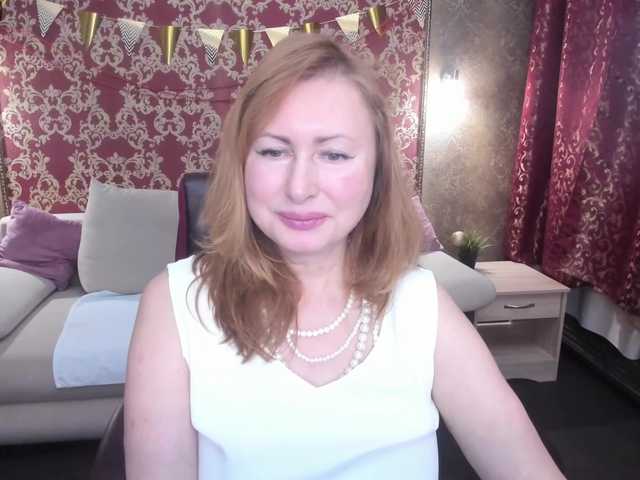 Скриншоты трансляции MonicaMoor