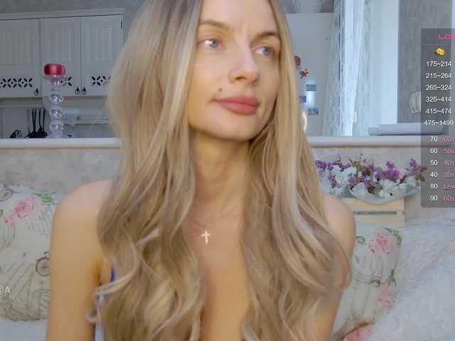 Скриншоты трансляции Monika-22