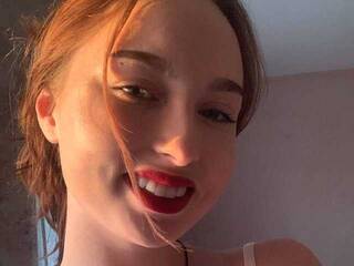 Эротический видеочат Monika-Lee