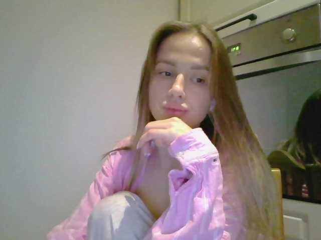 Скриншоты трансляции monikaXRoses