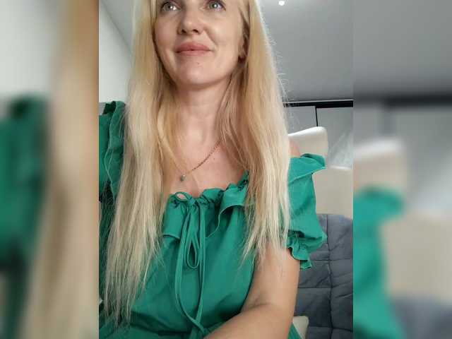 Скриншоты трансляции Muse_of_love