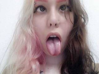 Эротический видеочат moooonpie