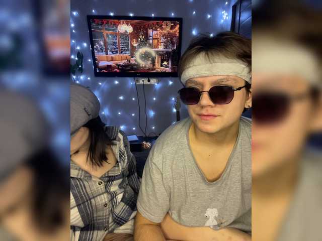 Скриншоты трансляции _Polly_