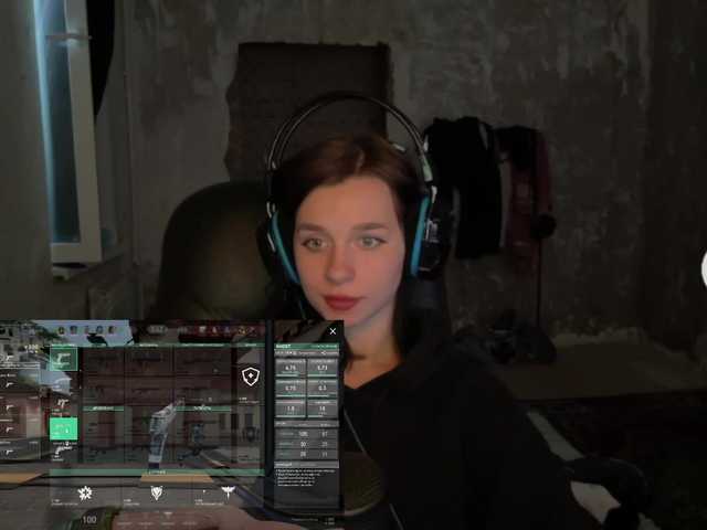 Скриншоты трансляции _Polly_