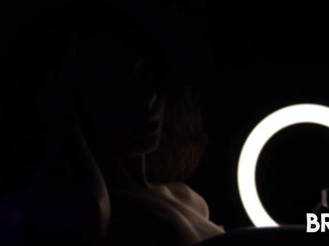 Скриншоты трансляции _Polly_