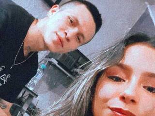 Эротический видеочат MrandMrscandy