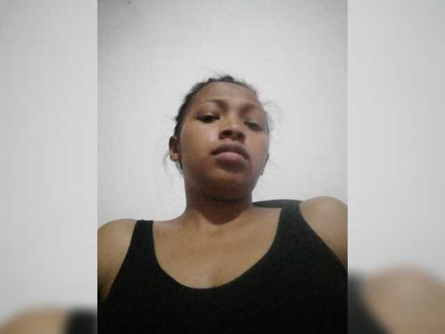 Скриншоты трансляции Myahkittie