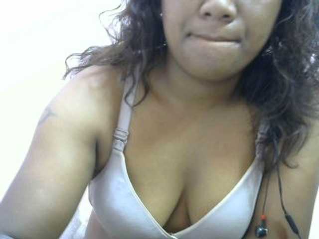 Скриншоты трансляции mybigass15