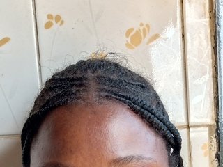 Эротический видеочат Myra-Queen