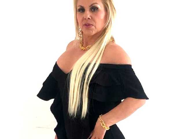 Фотография профиля Myrnasexxx