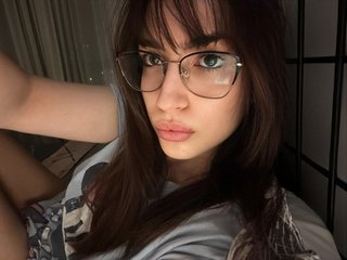 Эротический видеочат Naalani