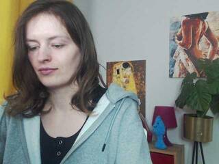 Эротический видеочат NadineGold