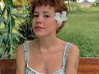 Эротический видеочат Nalinha