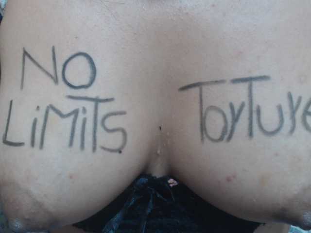 Фотографии Nantix1 #squirt #cum #torture #deep Throat #double penetration #smoking #fetish #latina