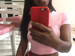 Эротический видеочат NaomiEbano